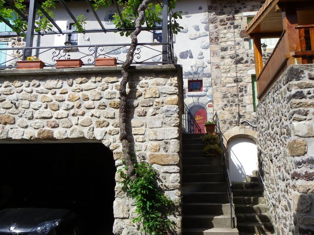 Le Cabanon Bed & Breakfast Thueyts Exterior photo